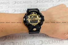 Zegarek Męski G-SHOCK NO COMPLY BLACK AND GOLD GA-710GB 1AER