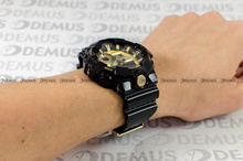 Zegarek Męski G-SHOCK NO COMPLY BLACK AND GOLD GA-710GB 1AER